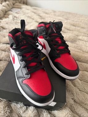 Jordan Kids Red Black White High-Top Sneakers
